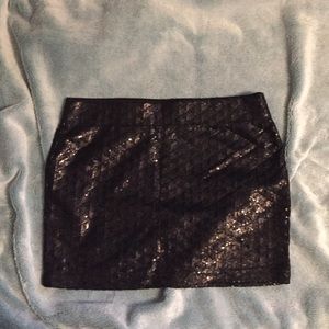 ✨ black sequin skirt ✨